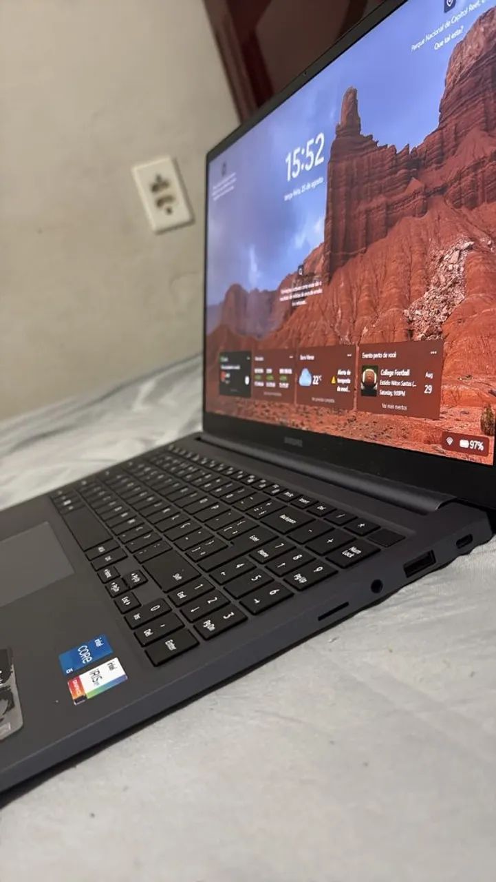 Notebook galaxy book 4  - Foto 4