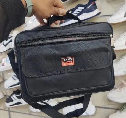 Bolsa Transversal Ab Anchor Blue Com Alça Reforçada e Compartimentos Amplos e Largos z1503
