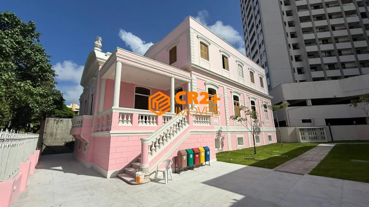 Alugo Casa para o seu Comércio- Casarão Tombado e revitalizado
