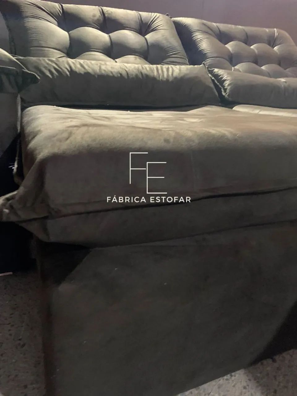 Sofá Retrátil e Reclinável 2,40m com almofadas nos braços e Pillow 20| por apenas R$2.749! - Foto 3