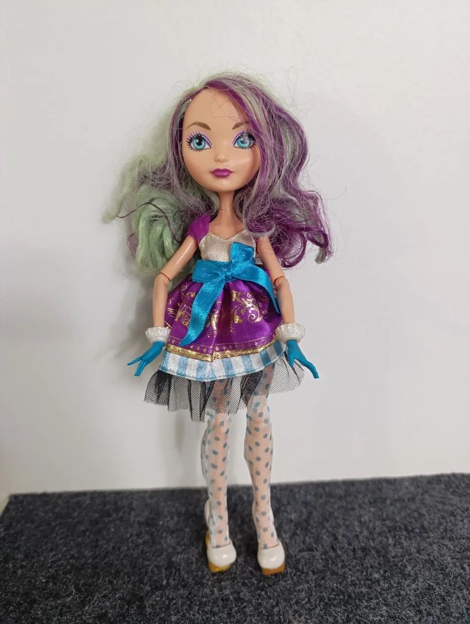 Ever After High Madeline Hatter básica  - Foto 3