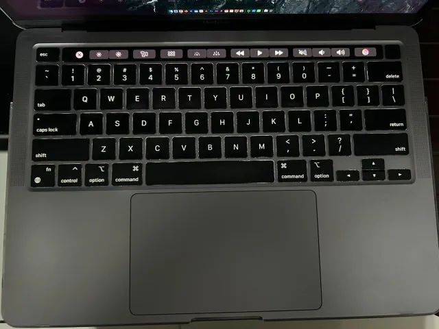 MacBook Pro M2 (2022) - Foto 4