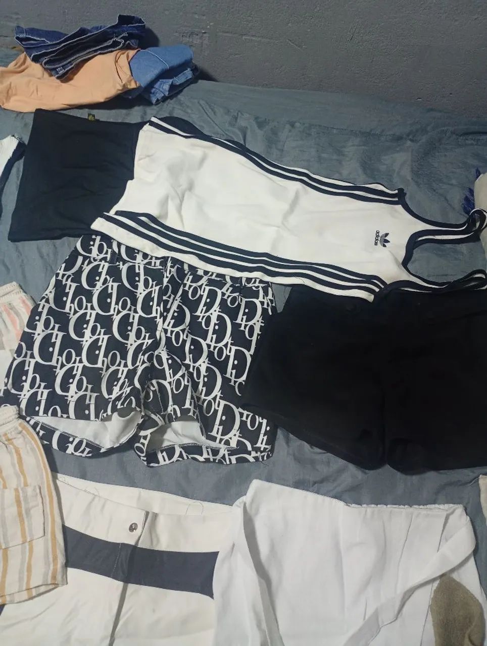 Roupas lindas de menina jovem ? - Foto 2