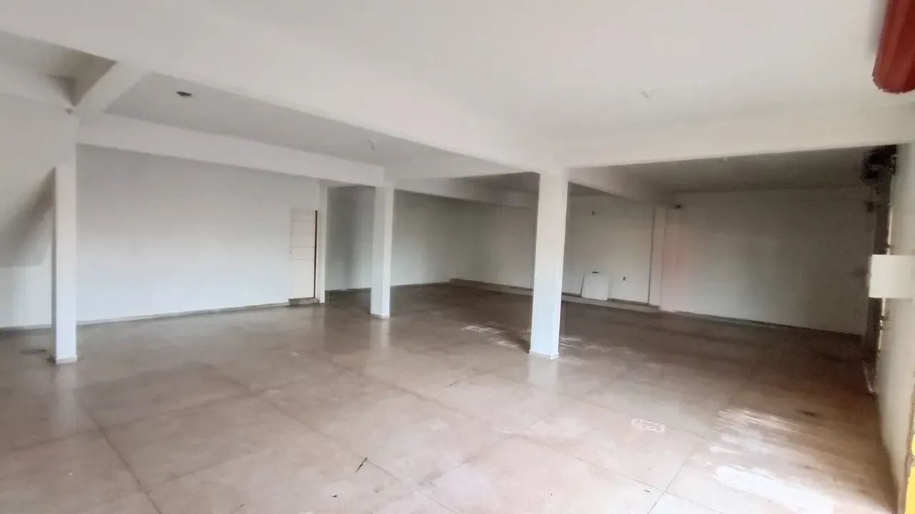 EXCELENTE PONTO COMERCIAL COM OPÇÃO DE MORADIA - Foto 3