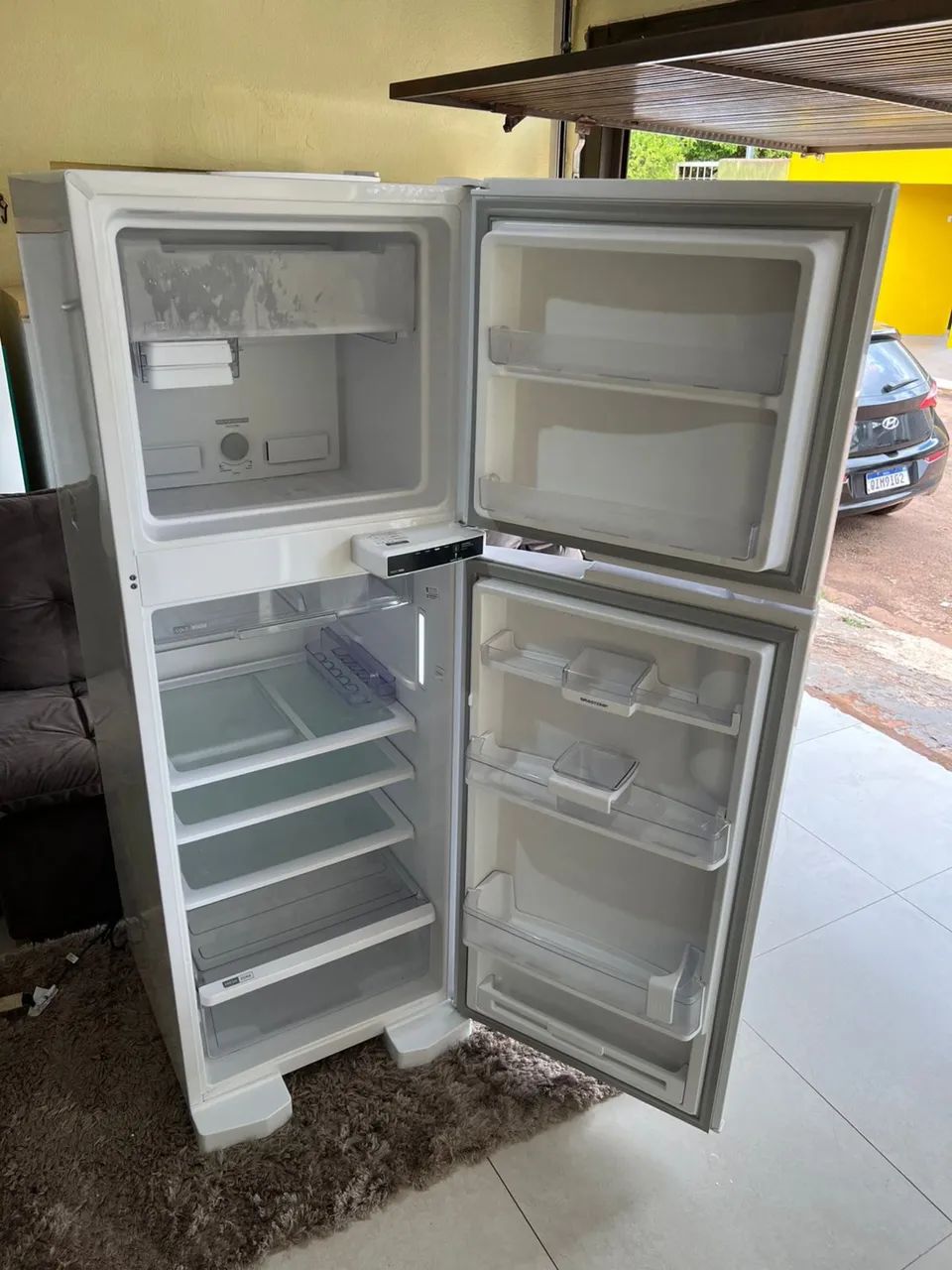 Geladeira Com Apenas 4 Meses de Uso Brastemp 375lts Frost Free Garantia de Loja Ainda  - Foto 3