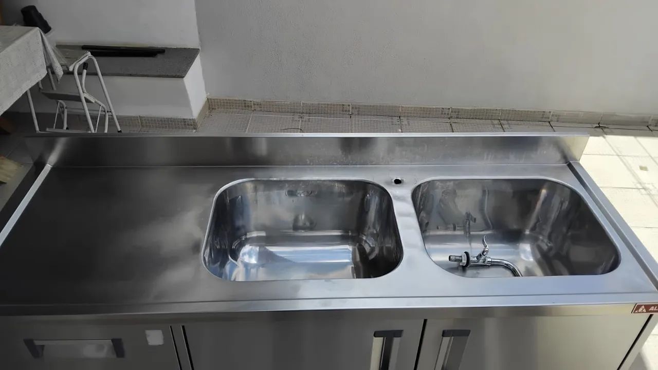 Balcão aço inox com 02 cubas e 02 gavetas - Alfatec - Foto 2