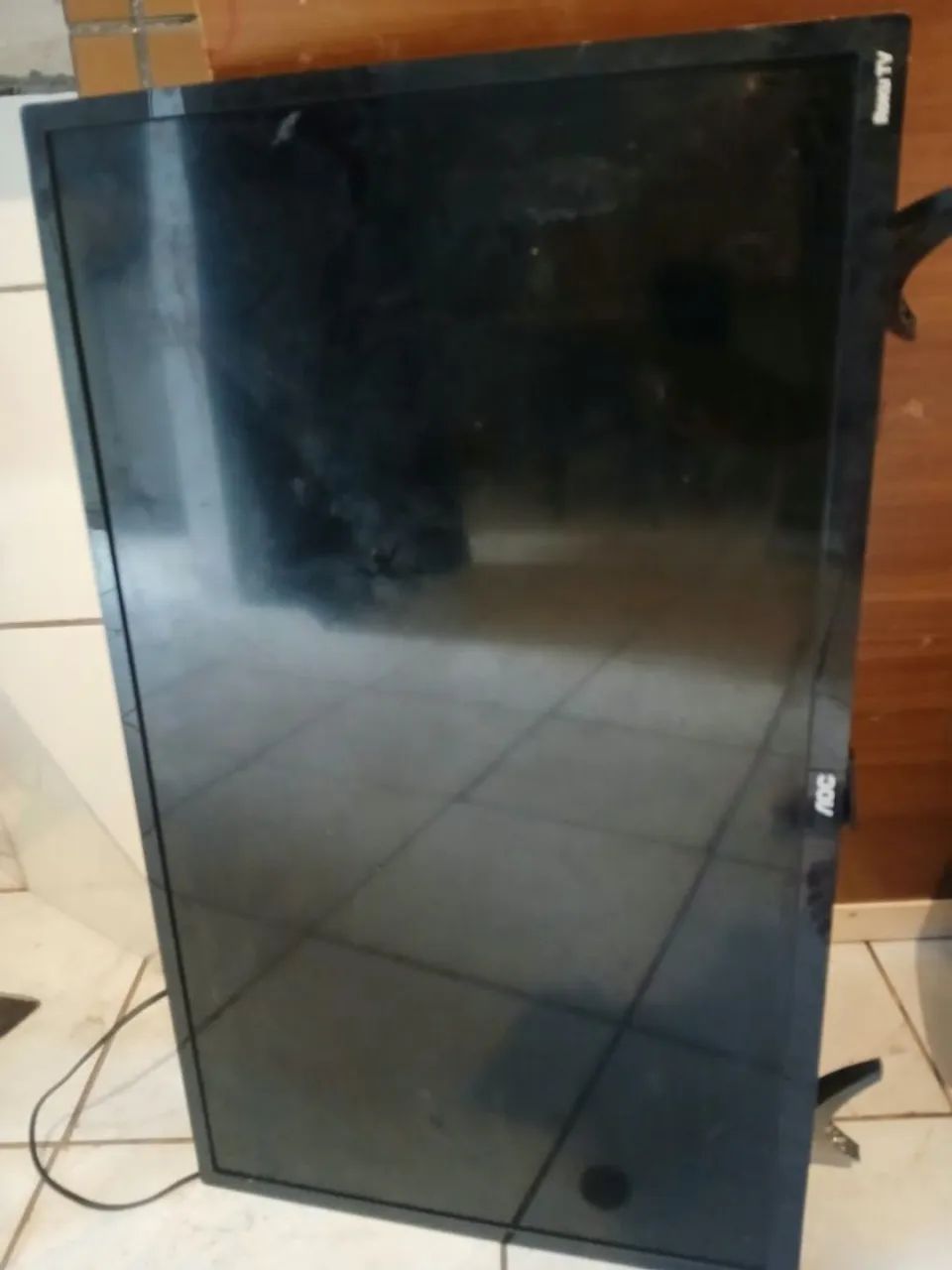 TV AOC 32 POLEGADAS COM DEFEITO - Foto 2