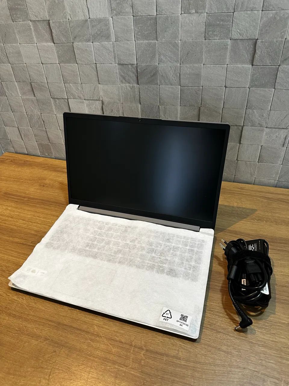 Notebook Lenovo IdeaPad 1 15IAU7 - Novo - Foto 2