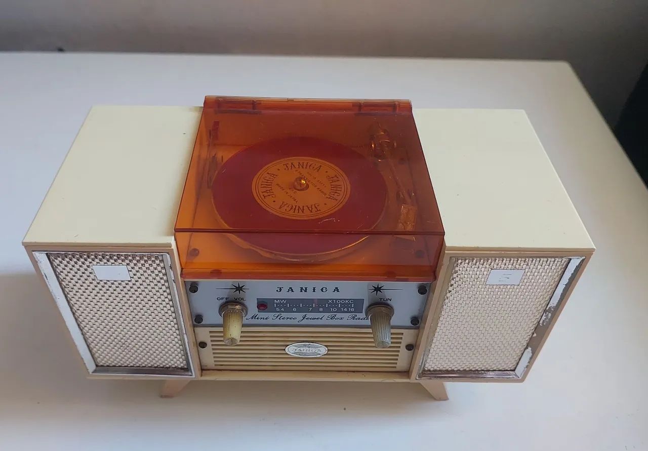 Rádio AM antigo - Foto 2