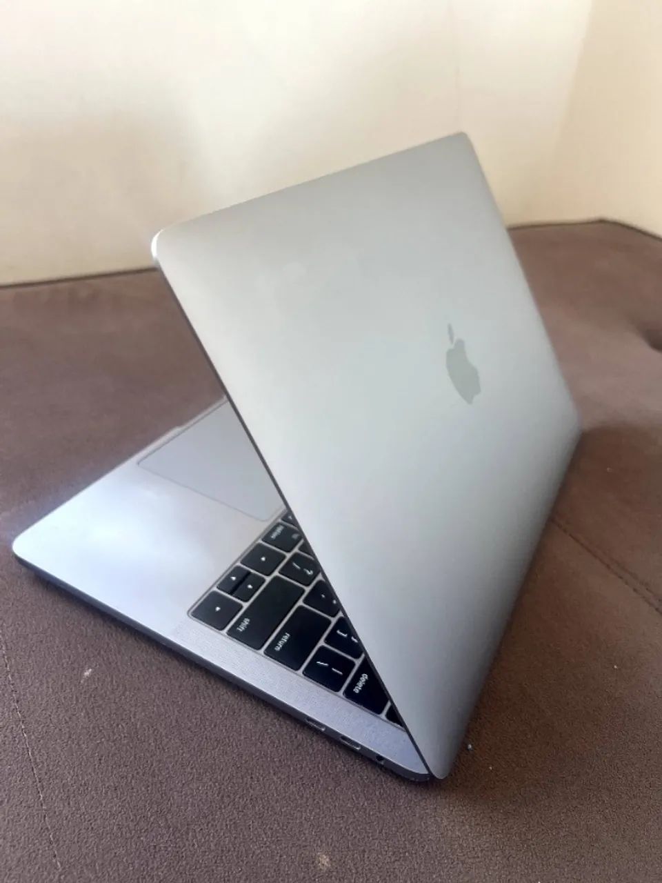 MacBook Pro 2017 13? com Touch Bar | i5 | 8 GB RAM | SSD 256 GB