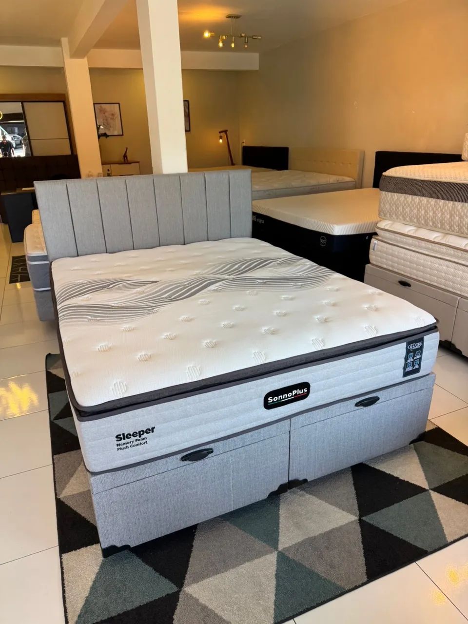 Cama box QUEEN BAÚ COM COLCHÃO TOP - Entrego!  - Foto 2