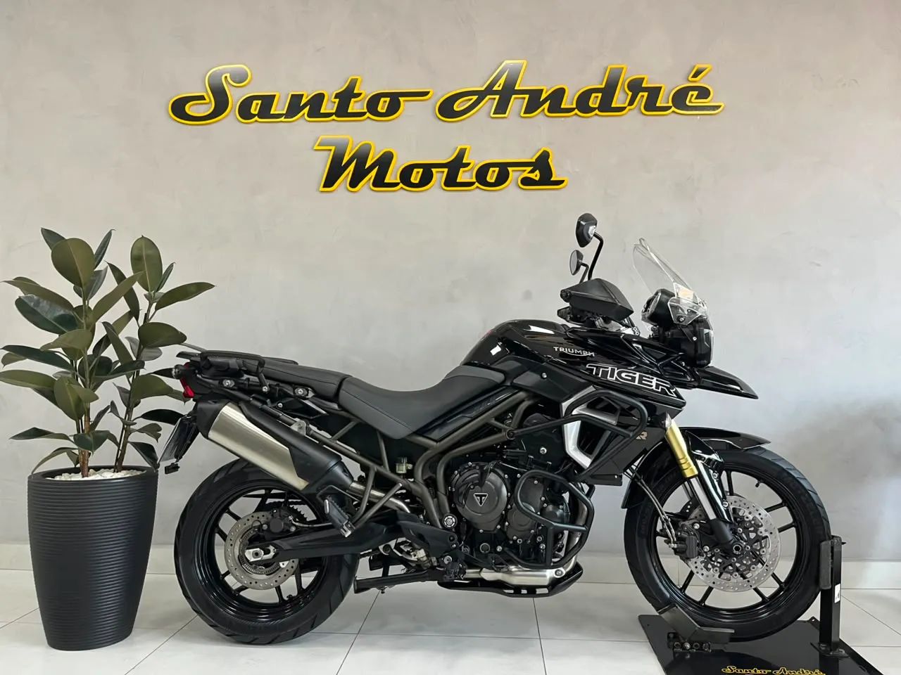 Triumph TIGER 800 XR