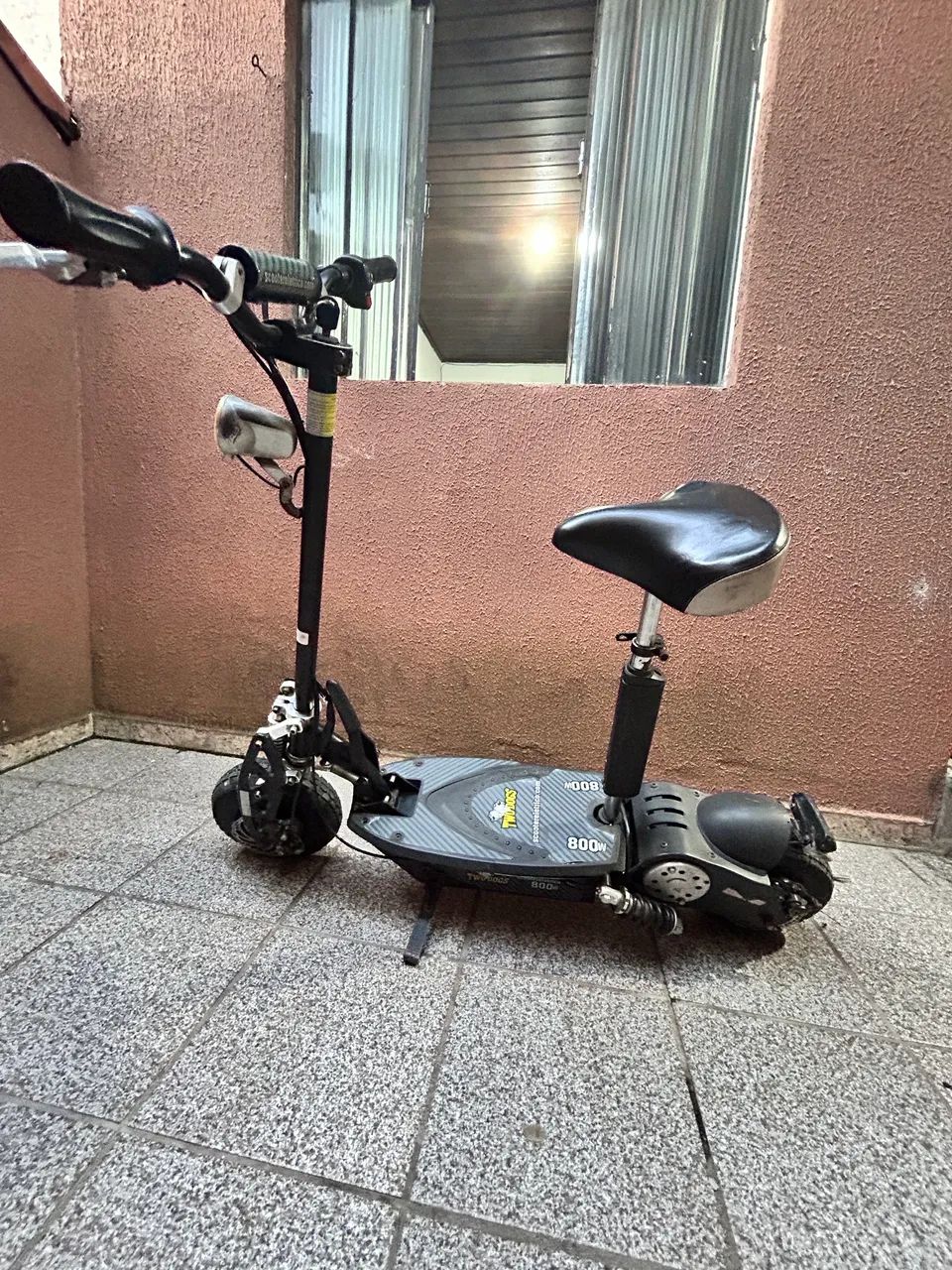 Scooter elétrica two dogs 800w  - Foto 4