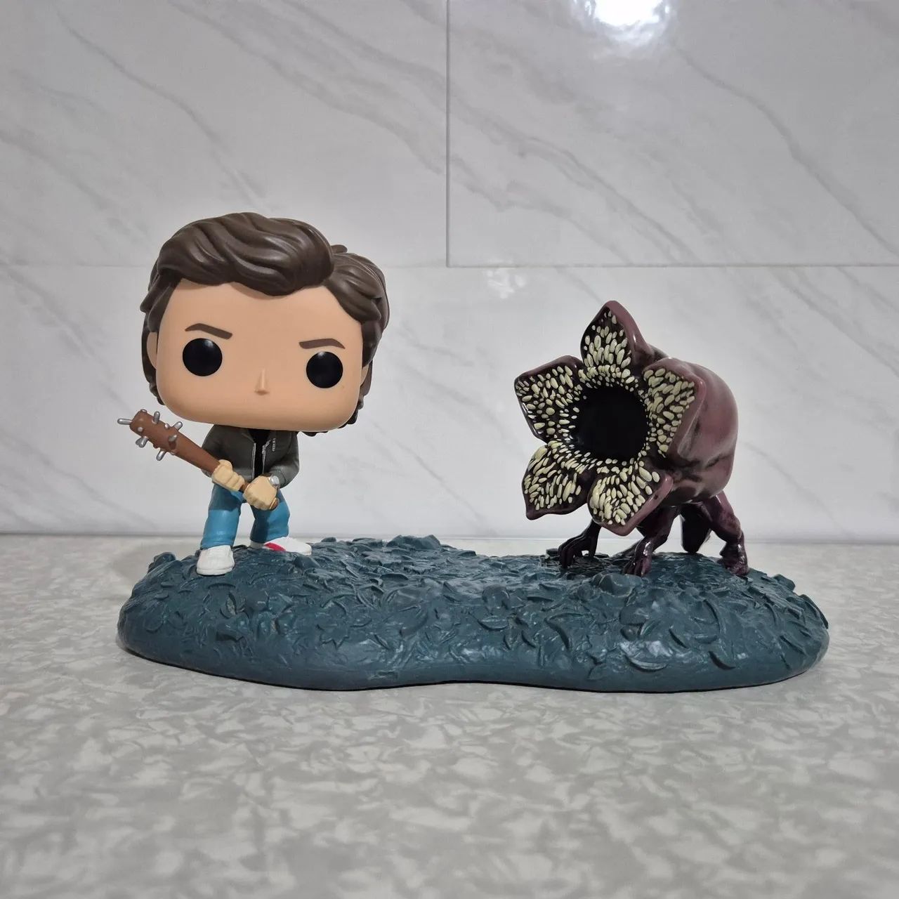 Funko Pop Movie Moment Steve And Demodog N°728 (Loose/ Raro