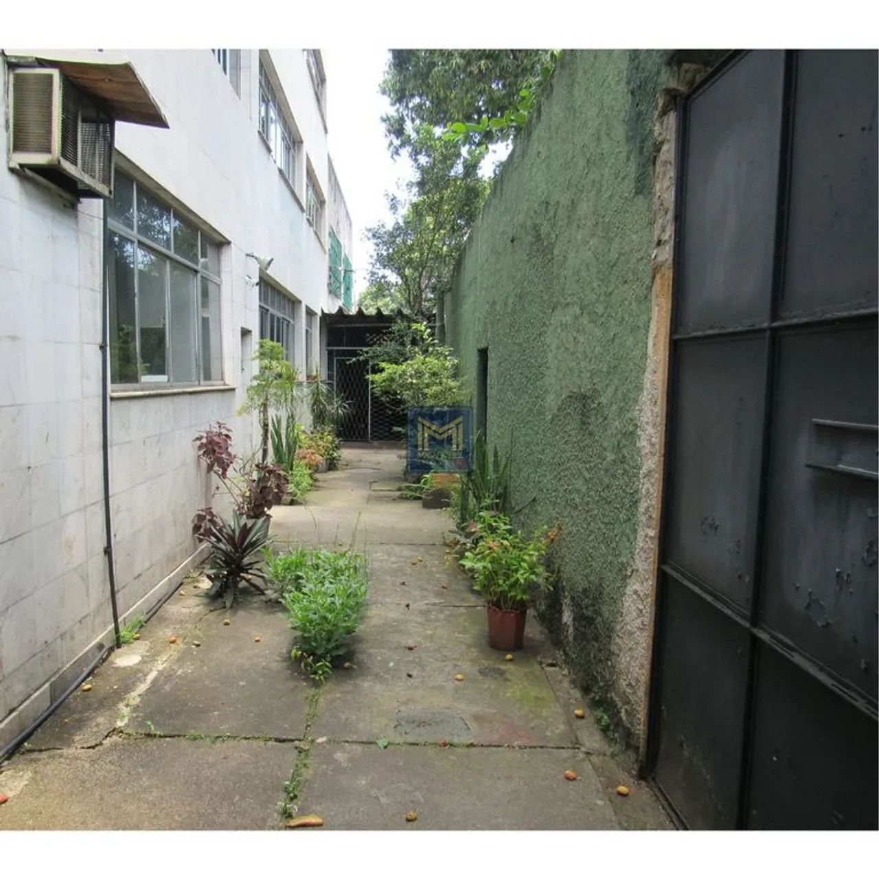 Vende-se prédio de 4 andares em Irajá - Foto 3