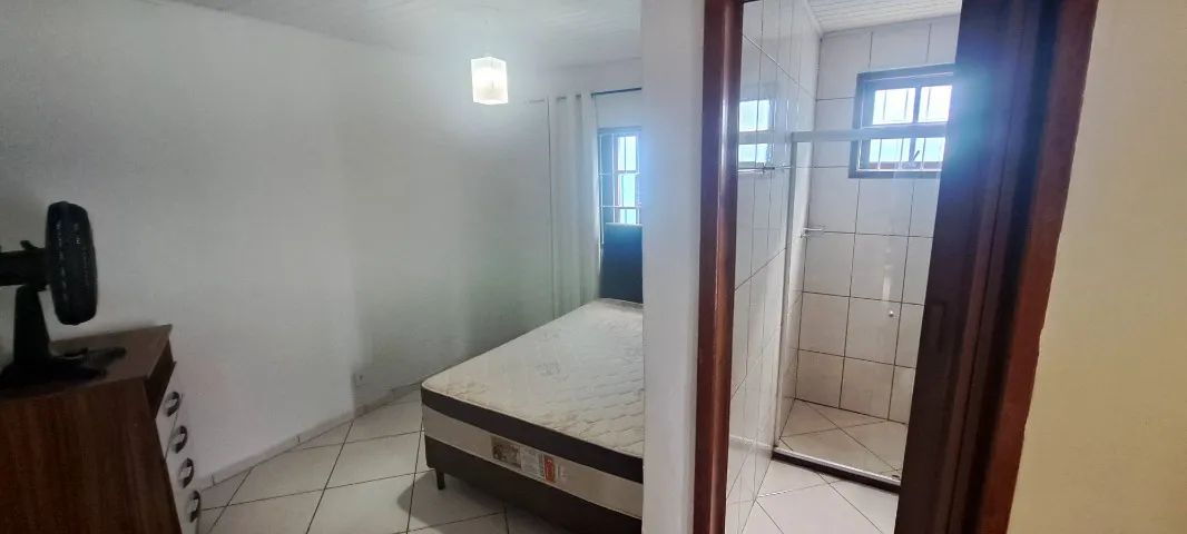 Alugo casa em Unamar- Cabo Frio para o carnaval 2 quartos (sendo 1 suíte) sala ampla - Foto 8