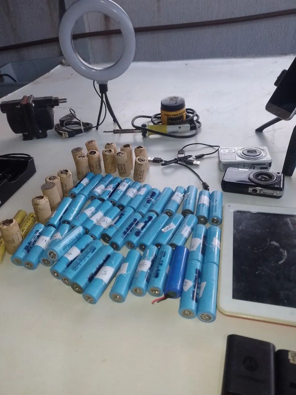 Kit Lote de material eletronico pilhas baterias celulas