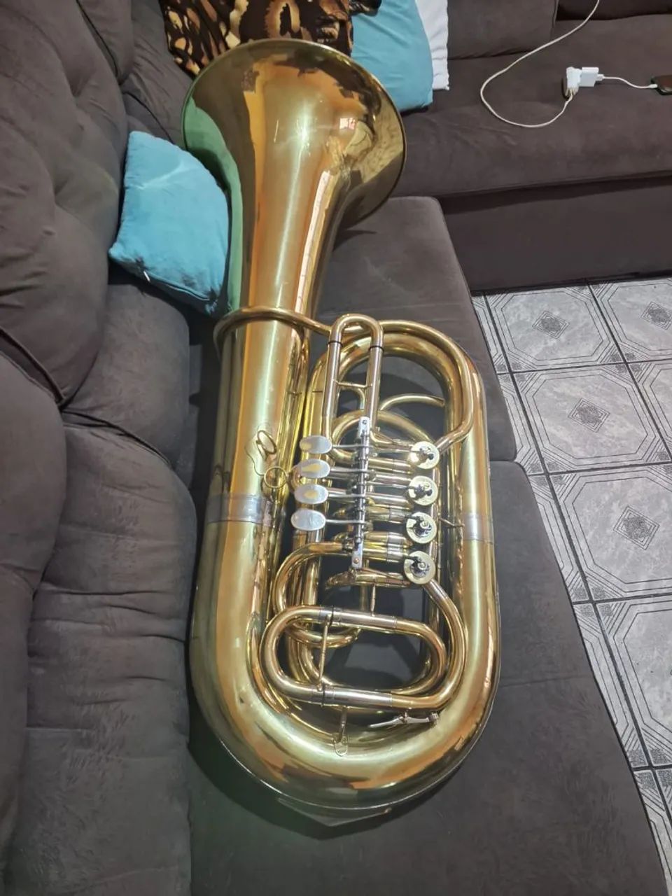 Tuba Scavone - Foto 2