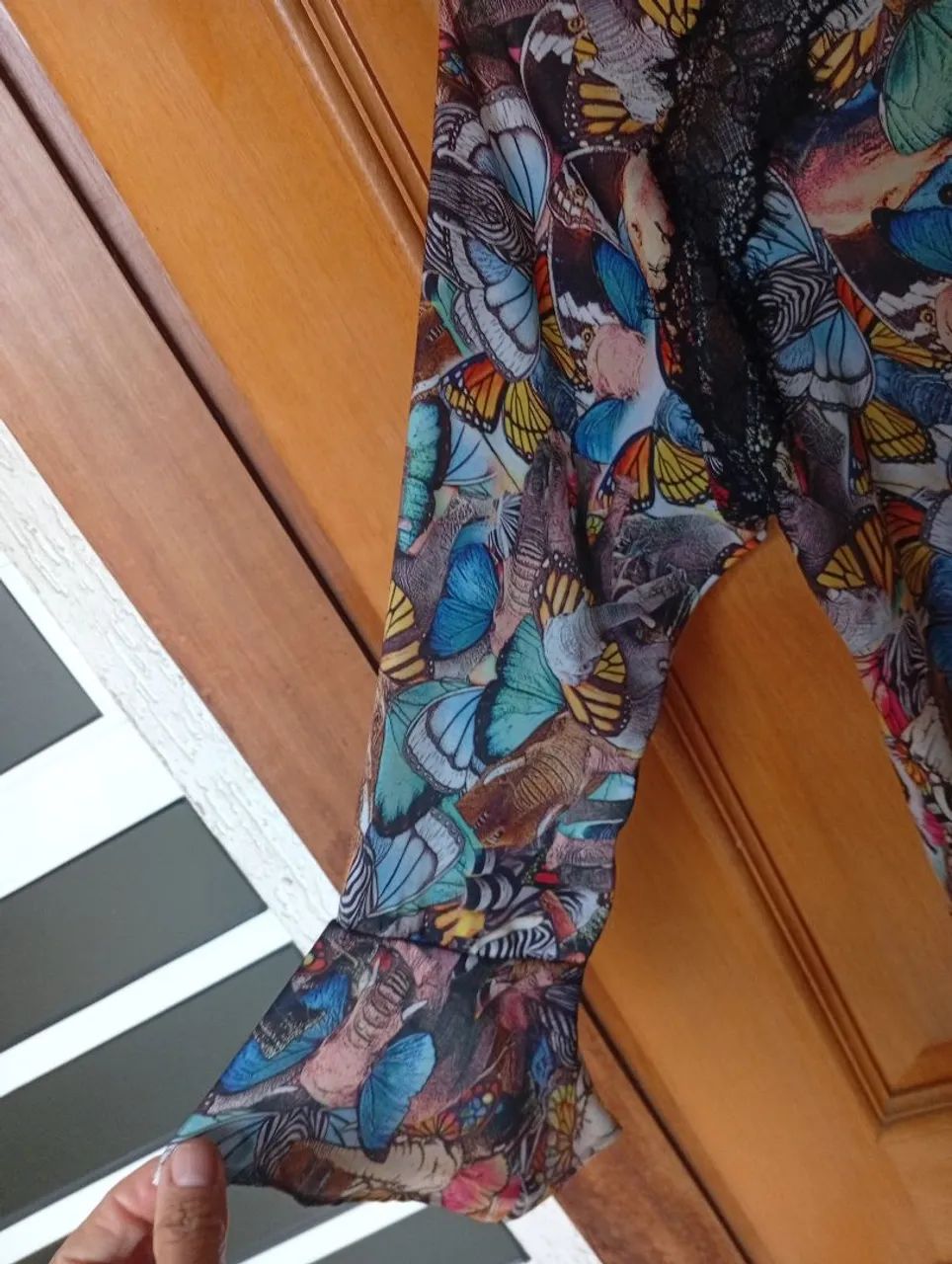 Blusa 3/4 viscose com renda M - Foto 5