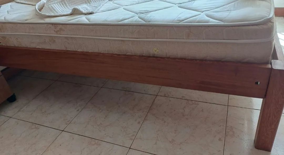 Cama Viúva + colchão em perfeito estado - Foto 4