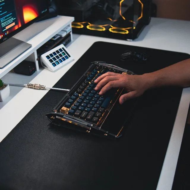 Teclado mecânico Dry Studio Black Diamond 75 - Foto 5