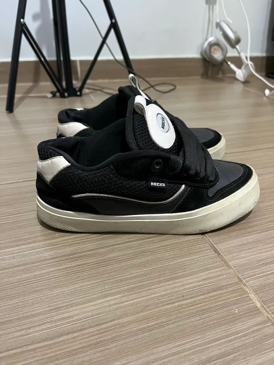 Vende - se tênis Hocks  - Foto 3