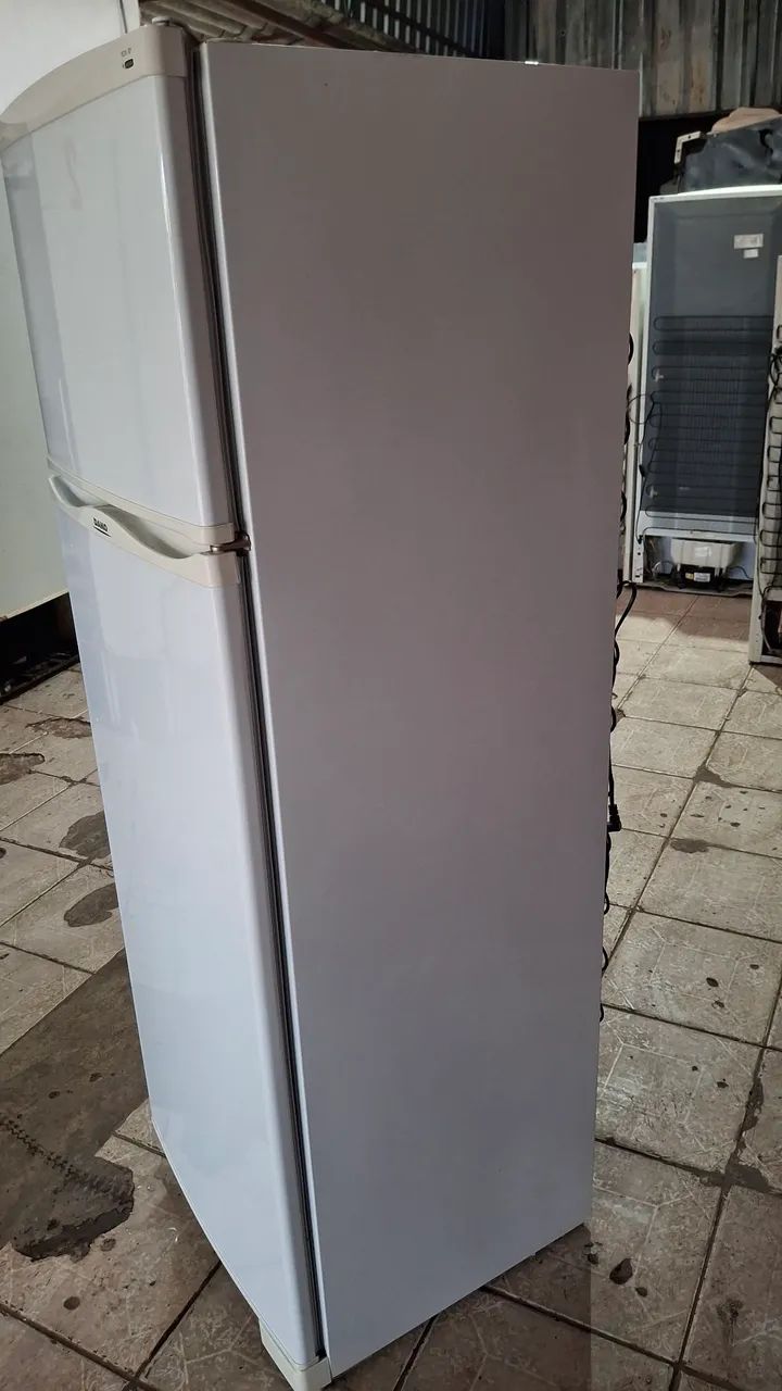 GELADEIRA DAKO DUPLEX D'GELO CONSERVADA  - Foto 3
