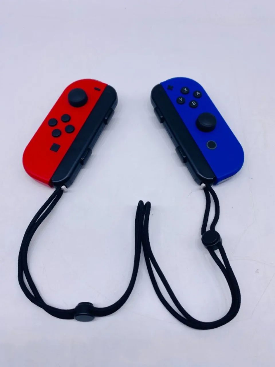 Par Joy Con Nintendo Switch + Joy Confort Power Usado - Foto 2