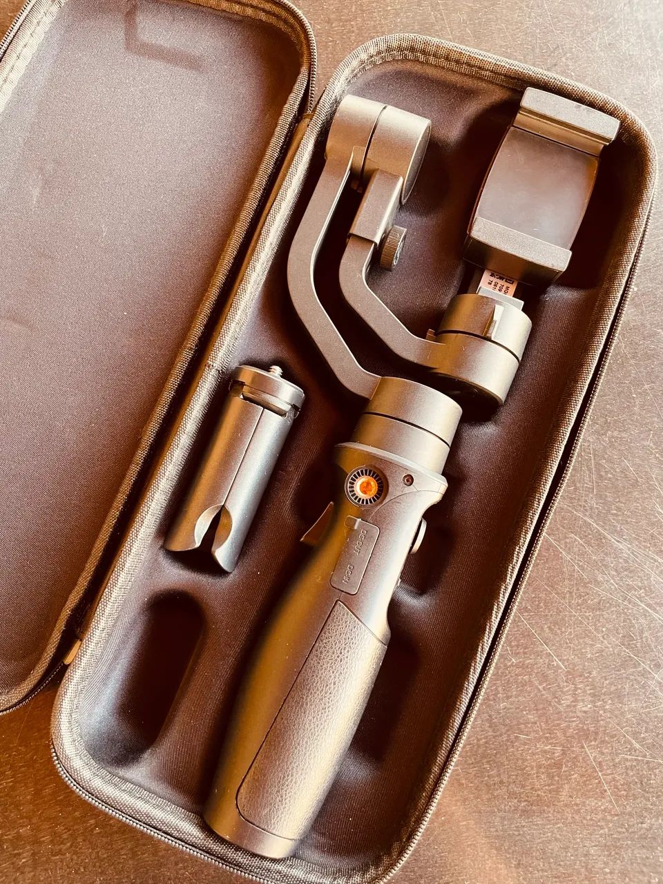 Gimbal Hohem para Smartphone + Estojo + Mini Tripé