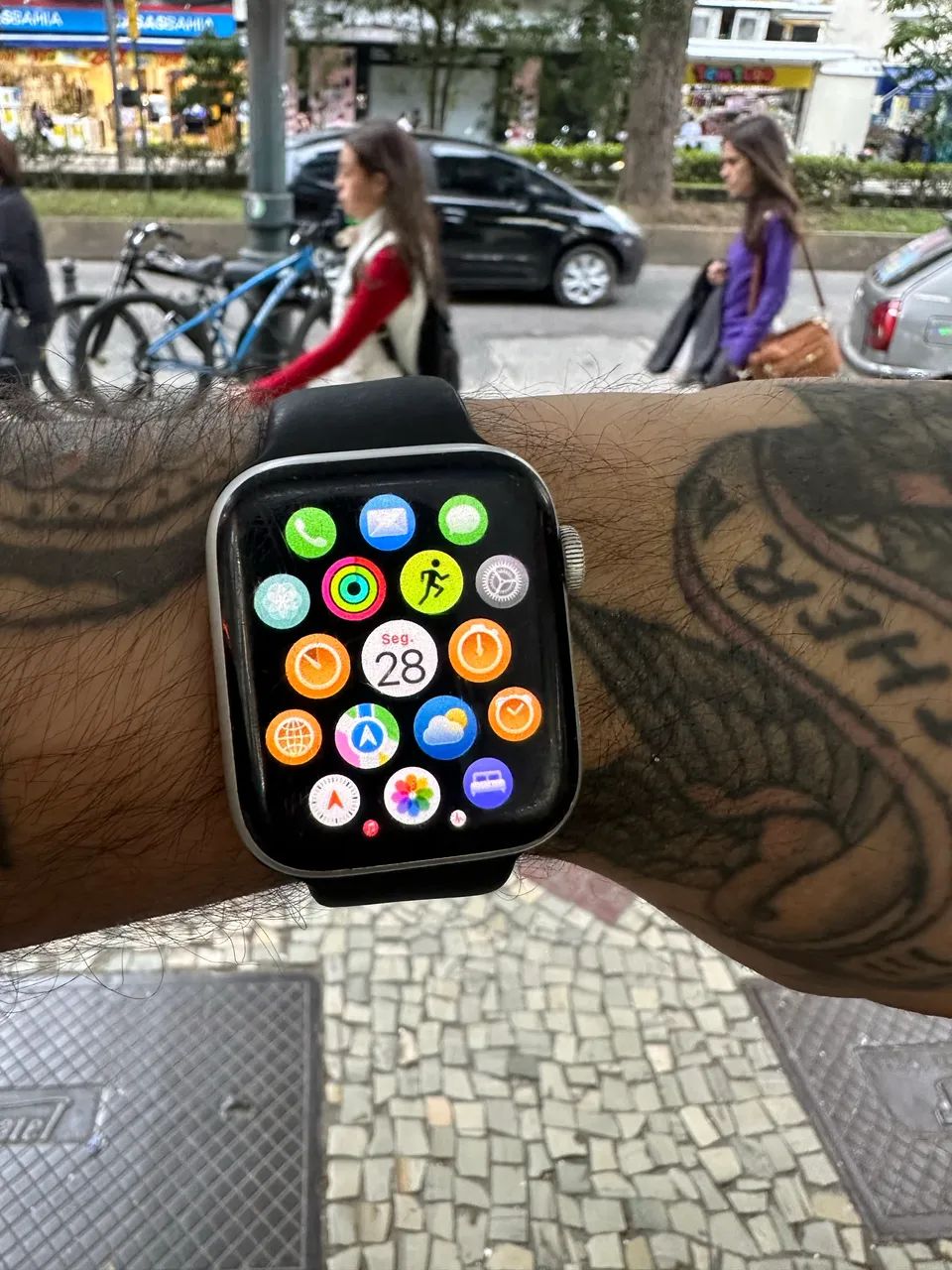 Apple Watch Series 6 45mm - Foto 2