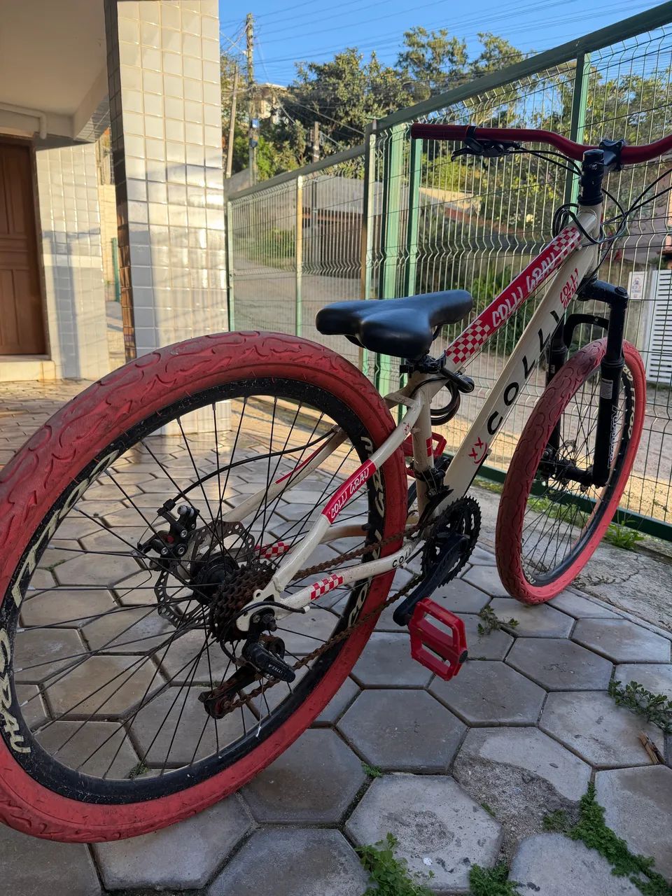Bicicleta colagrau aro 26 - Foto 2