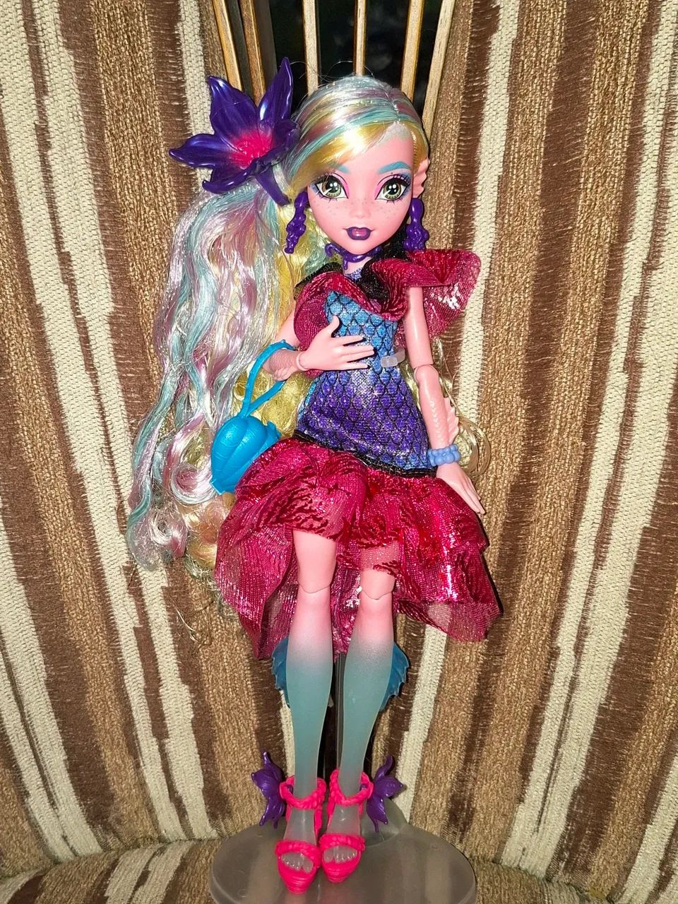 Lagoona Blue G3 Monster Ball