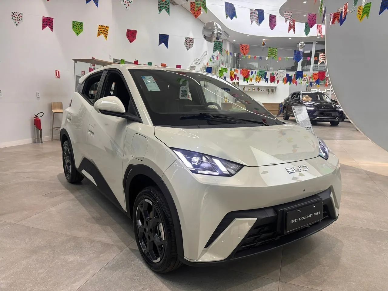 BYD Dolphin 2027
