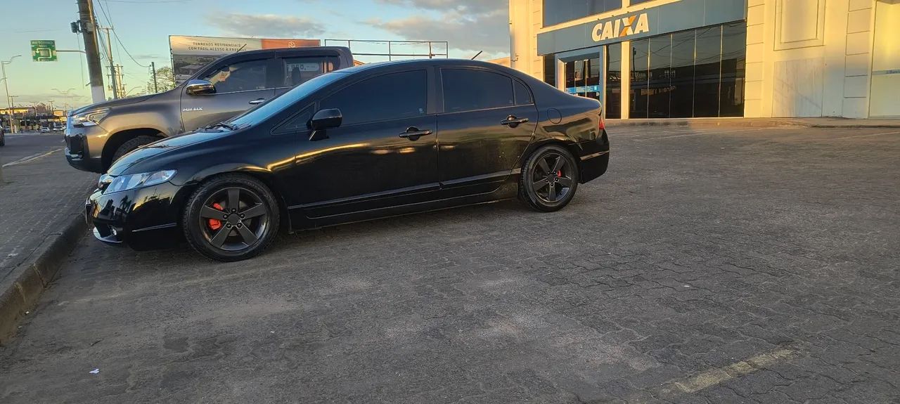 Honda Civic 1.8 LXS 16V FLEX 4P AUTOMÁTICO 2010