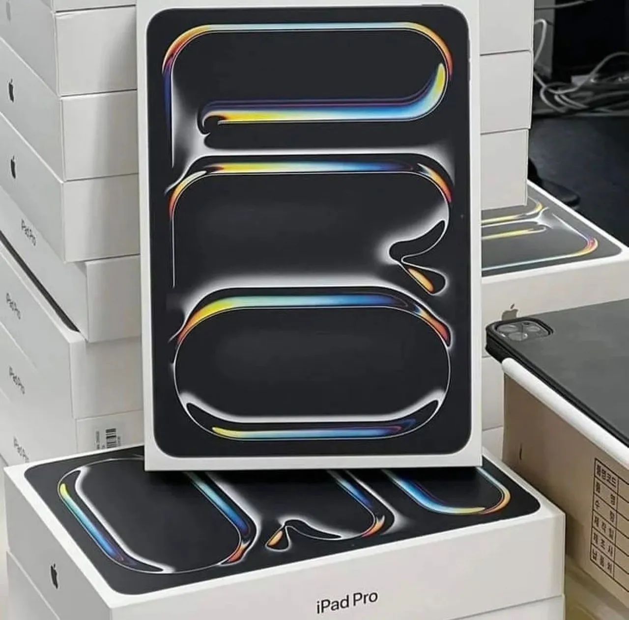 iPad Pro M5 11" 256gb Wifi / lacrado / pronta entrega