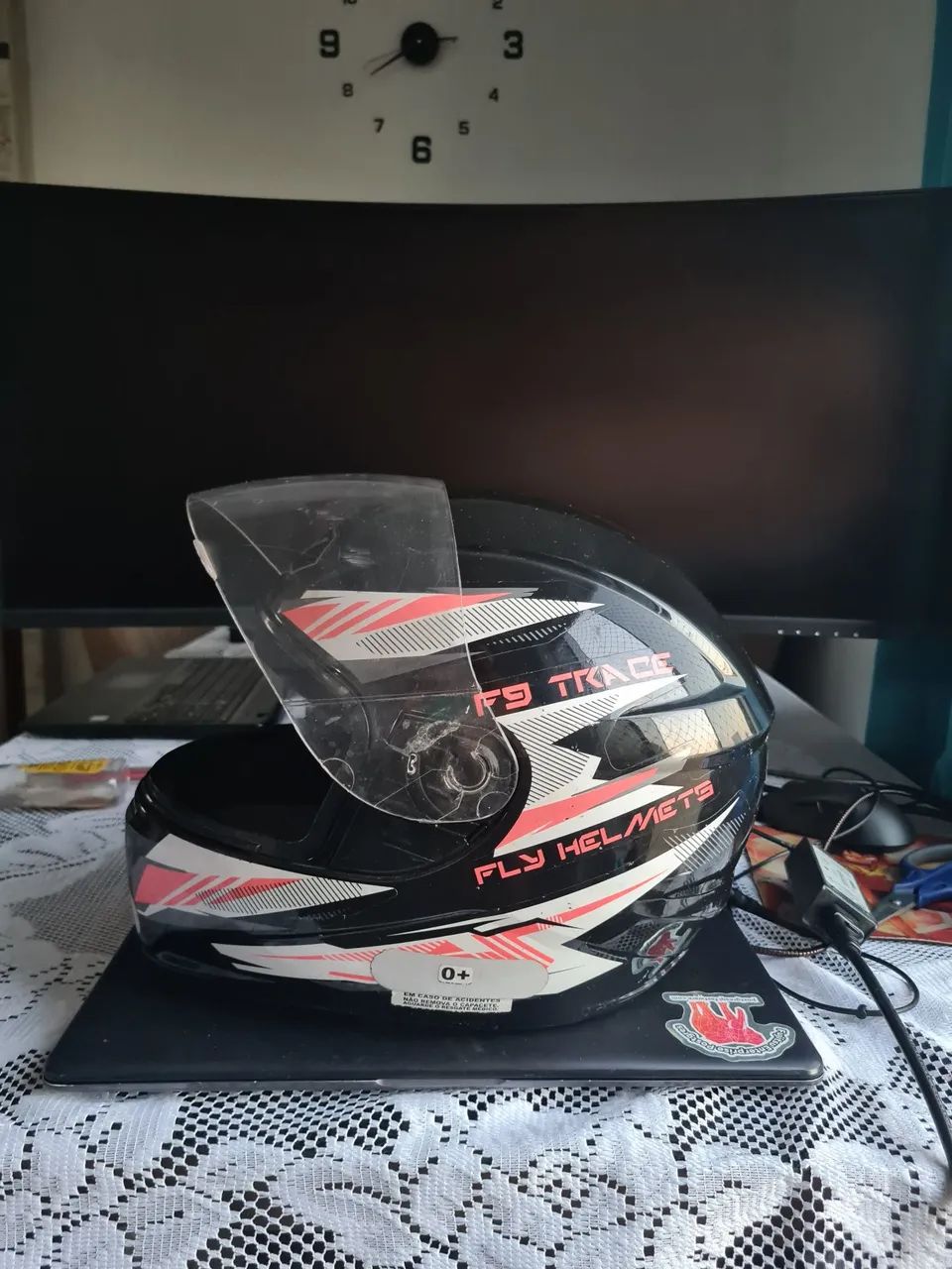 Capacete fly
