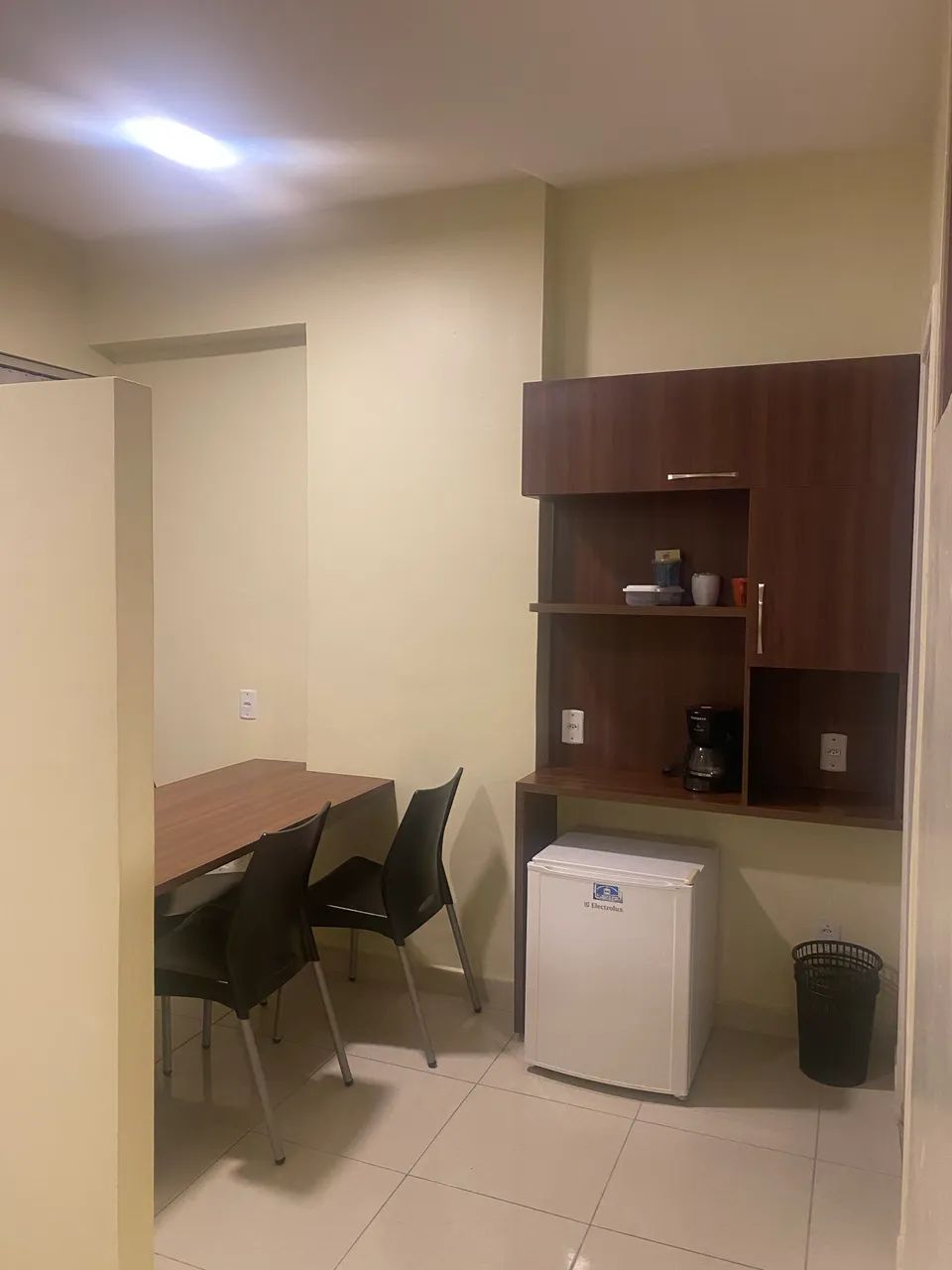 Alugo escritório mobiliado 