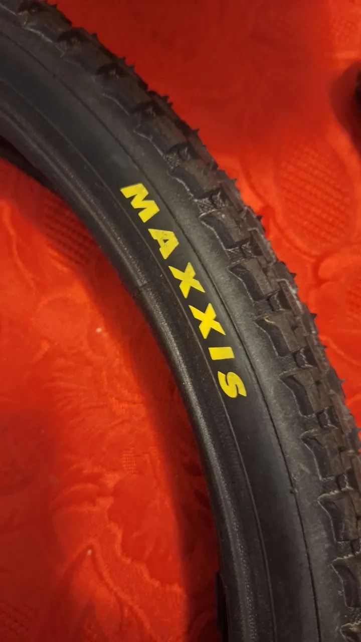 MAXXIS PAR 1.75 HOLY ROLLER