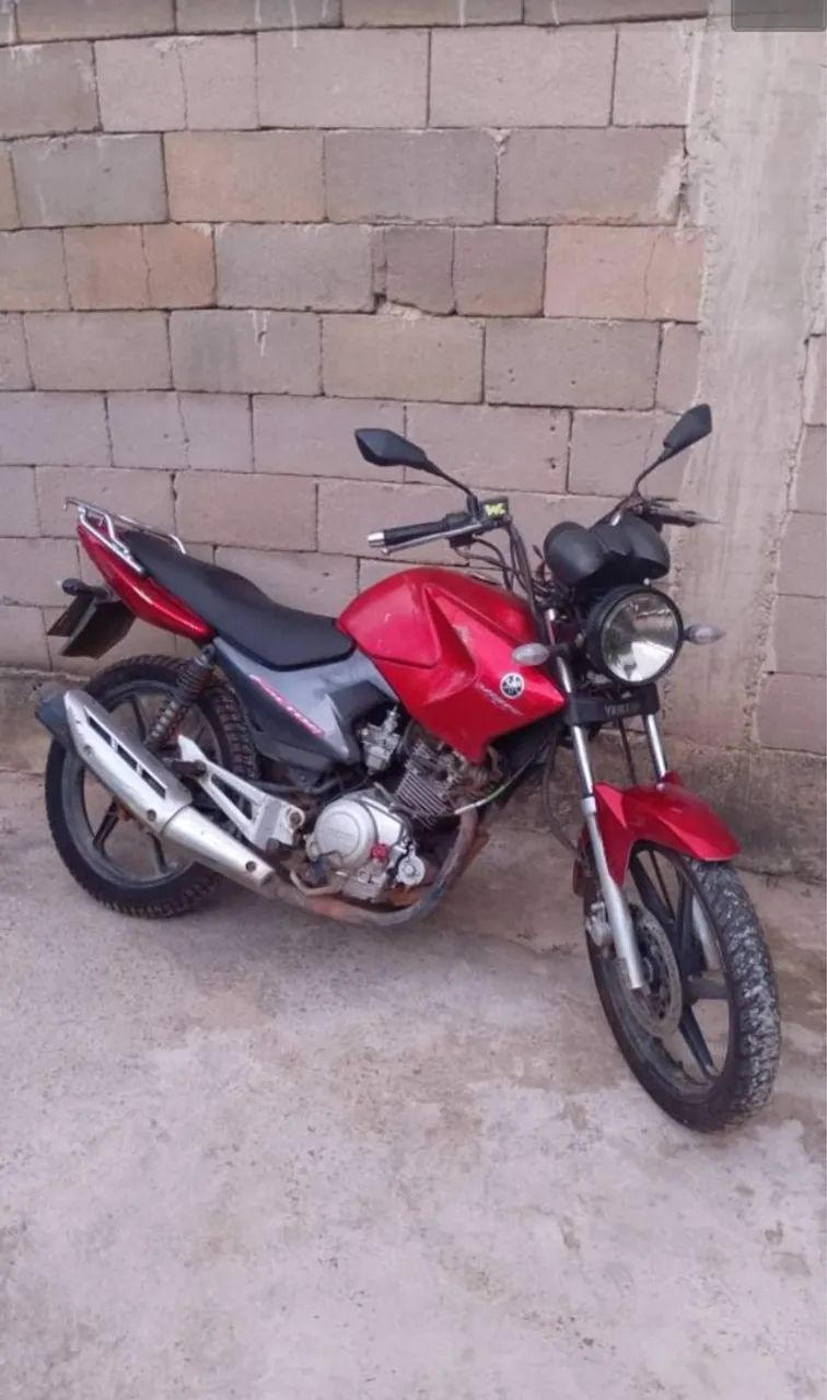Vendo factor 125 2010/completa.
