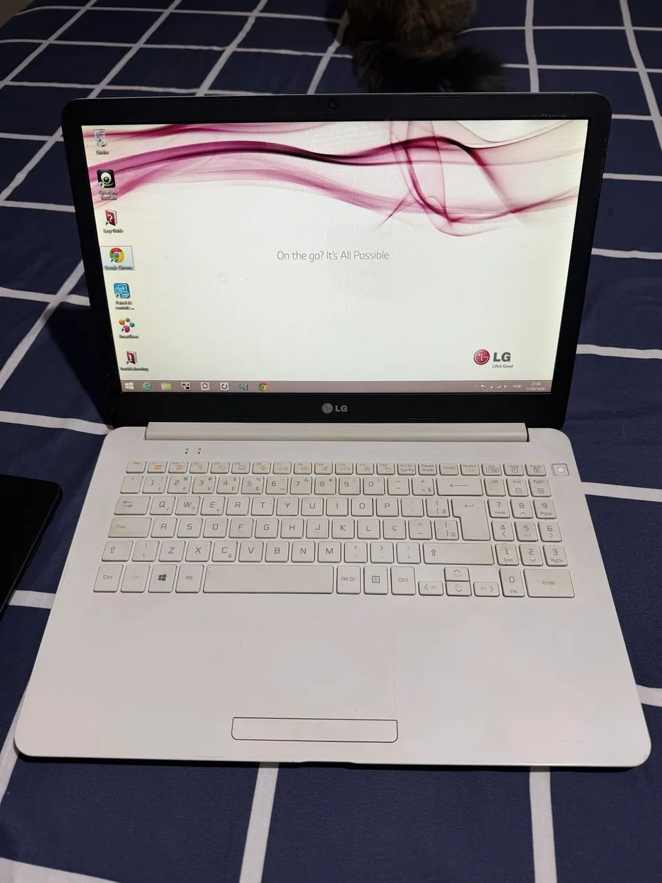 Vendo Notebook LG 15,6? - 4GB RAM / 500GB HD