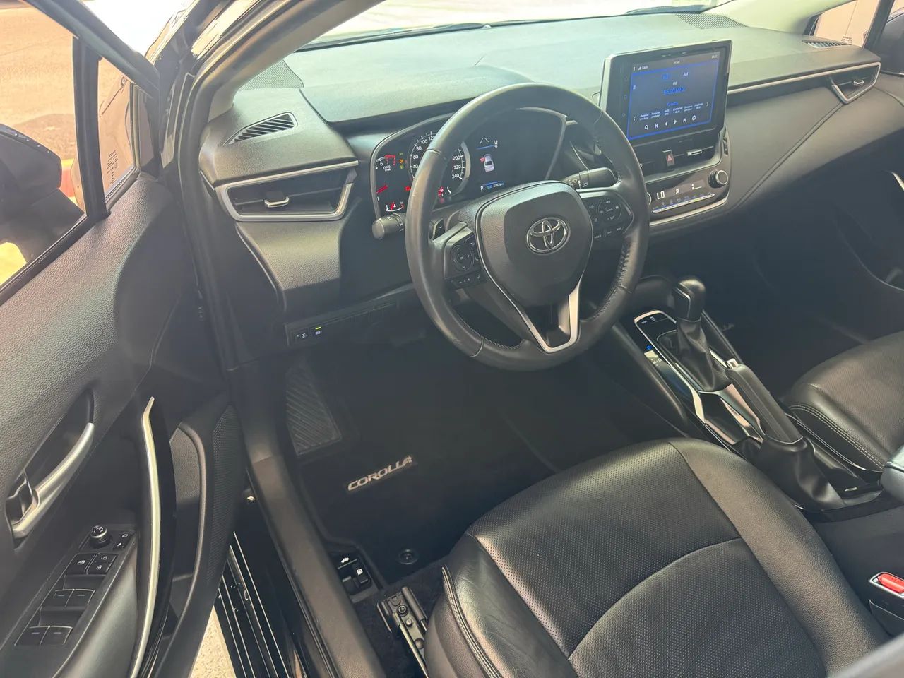 Toyota Corolla XEI 2.0 Flex 16V Aut. 2023 - Foto 4