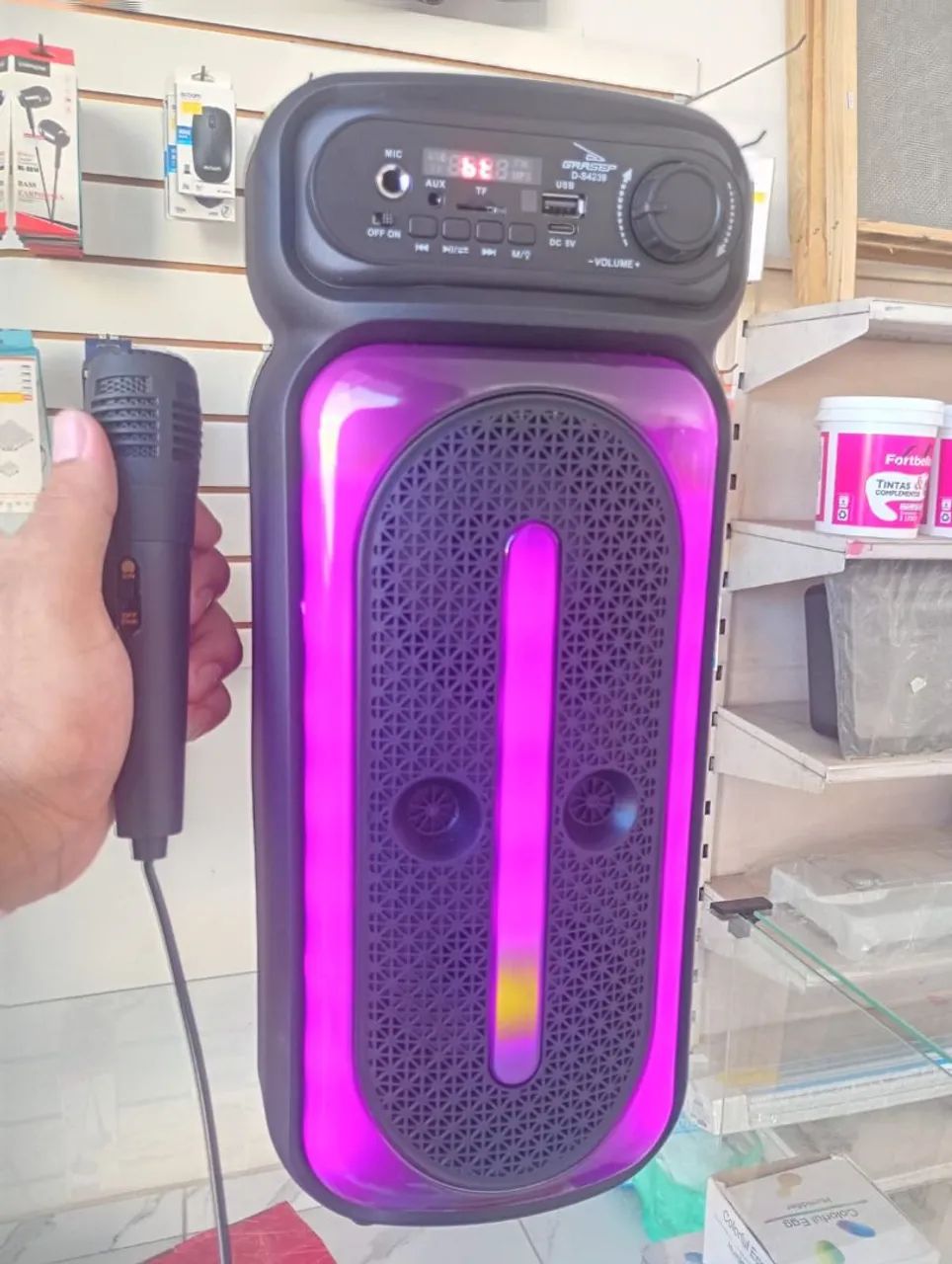 CAIXA DE SOM GRANDE COM MICROFONE E CONTROLE  - Foto 4