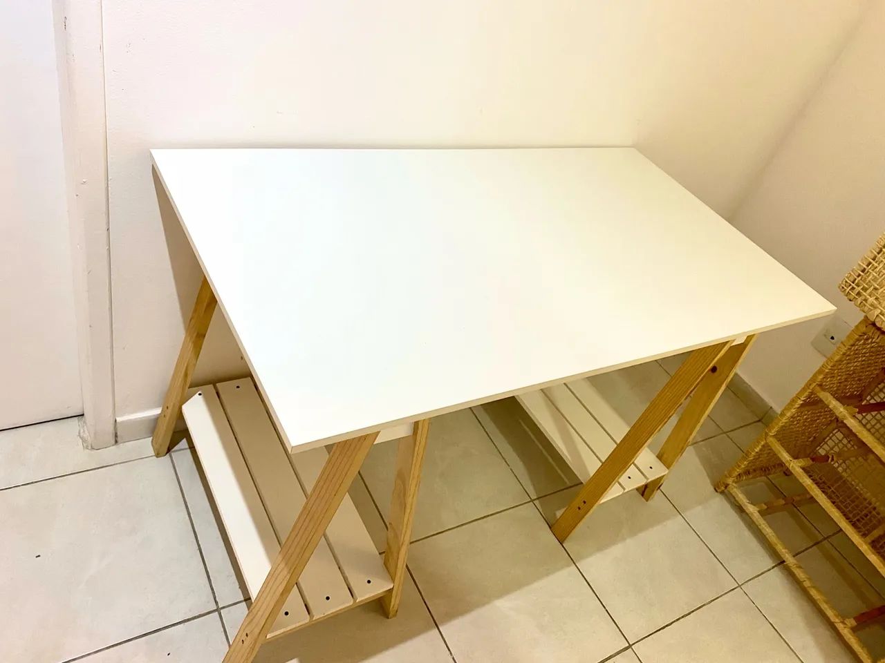 Mesa Escritório ou aparadora  - Foto 3