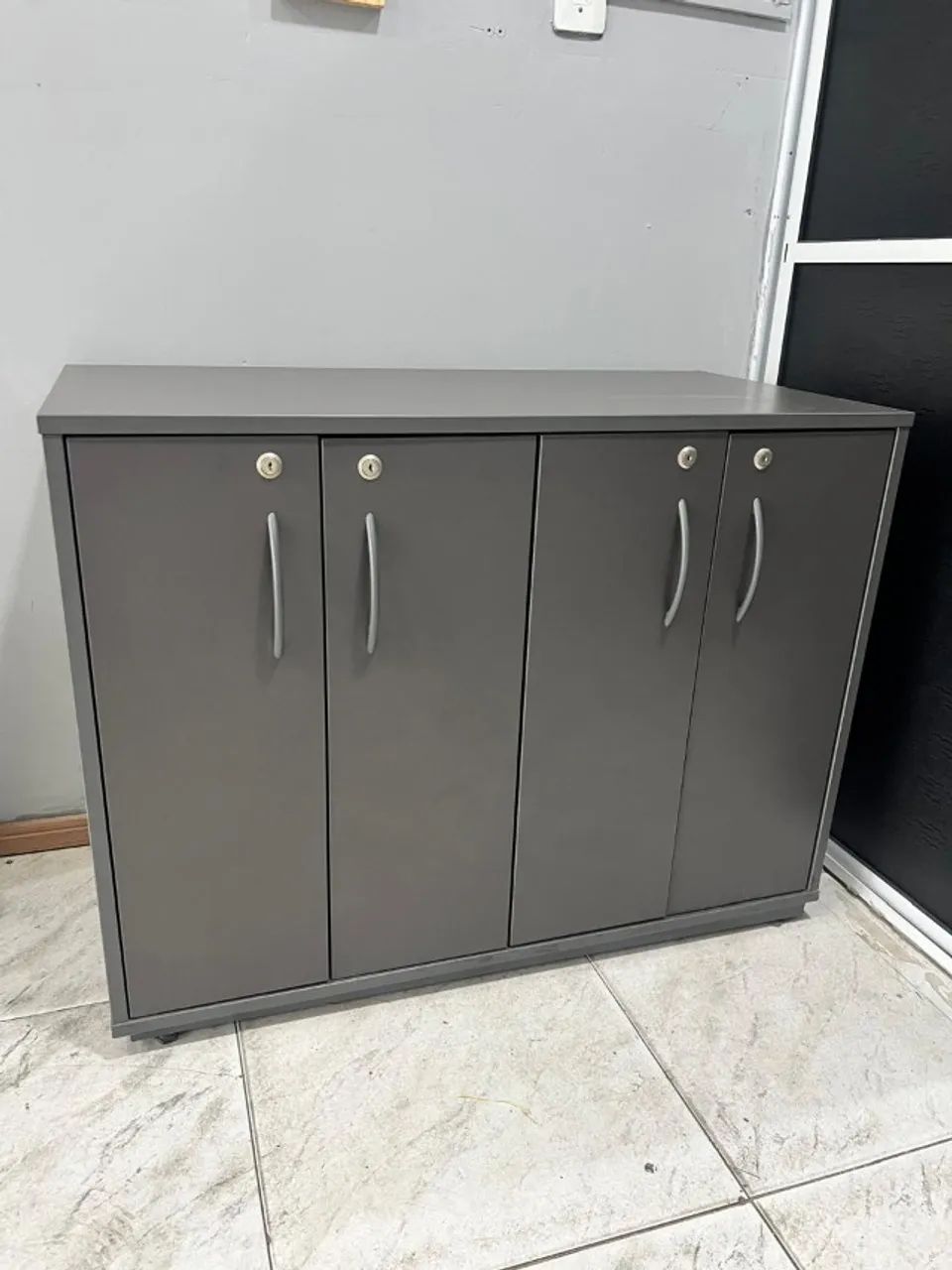 Armário de Escritório 2 portas  