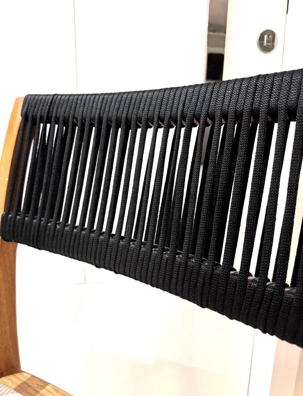 CONJUNTO MESA MADEIRA COM CADEIRAS CORDA NÁUTICA  - Foto 4