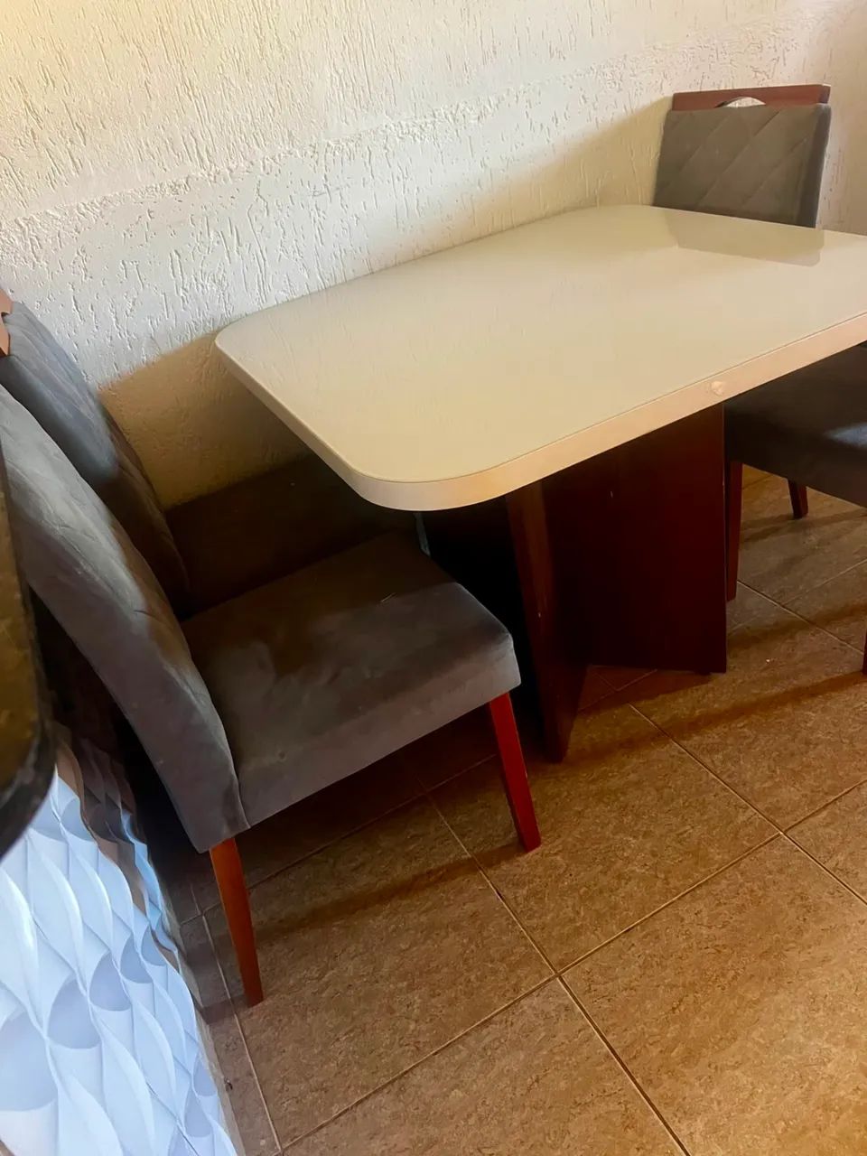 Mesa de jantar 4 lugares - Foto 4