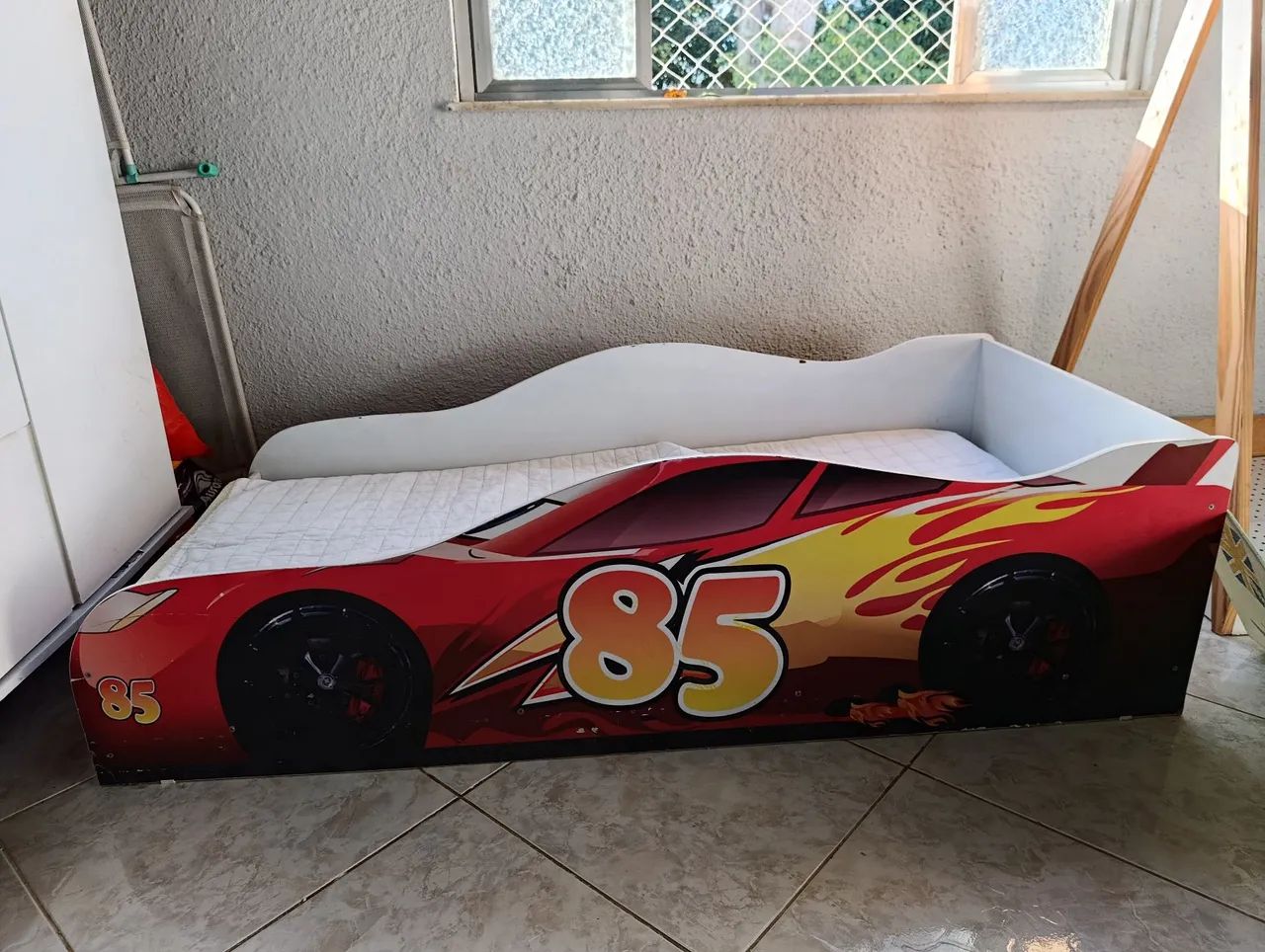 CAMA INFANTIL CARRO C/ COLCHÃO 