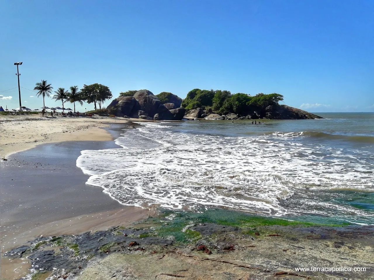 Lote plano praia de Itaoca