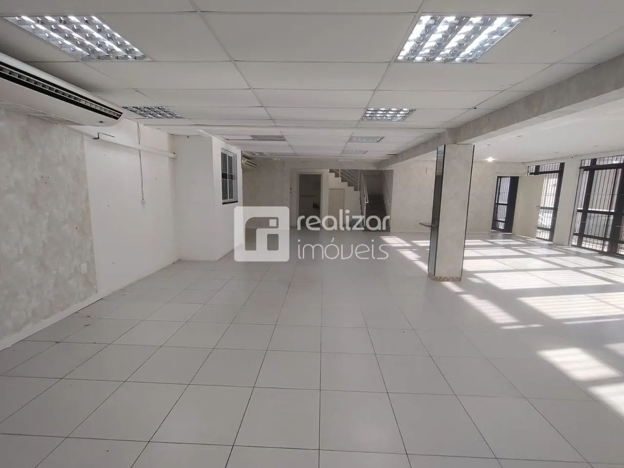 Prédio comercial no bairro Estreito, Florianópolis - Foto 5