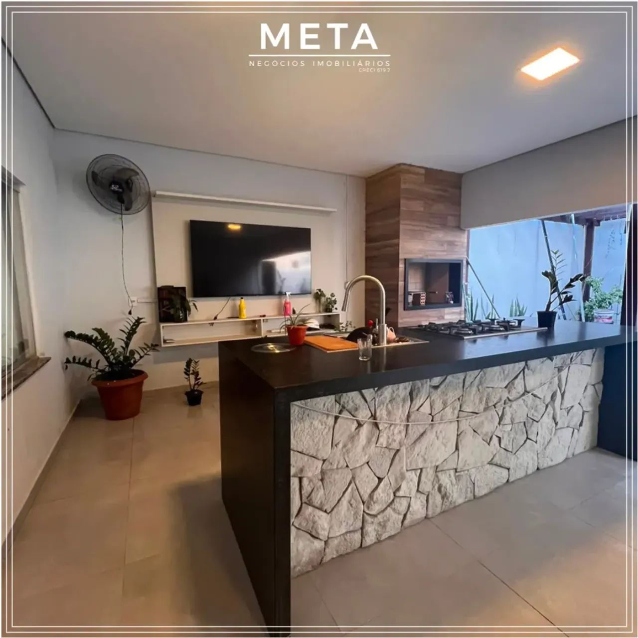VENDE-SE IMÓVEL RESIDENCIAL + COMERCIAL DE ESQUINA NO BAIRRO UNIÃO - Foto 2